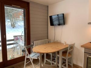 Appartement Châtel, 2 pièces, 6 personnes - FR-1-198-225