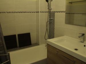 Appartement Châtel, 3 pièces, 6 personnes - FR-1-200-204