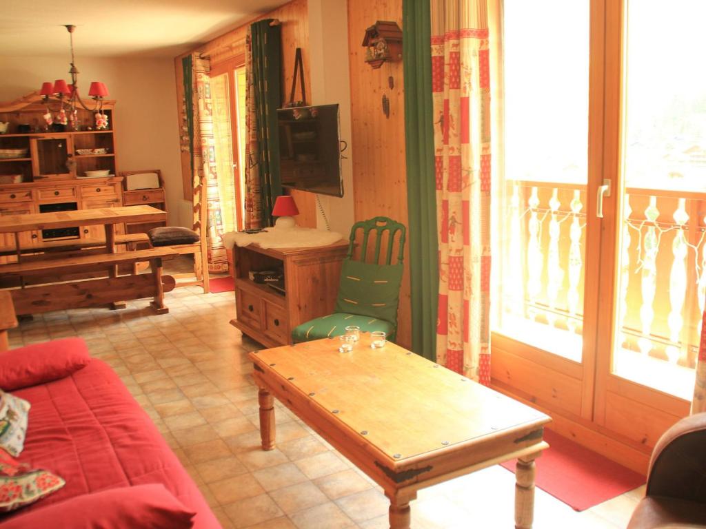 Appartement Appartement Châtel, 4 pièces, 6 personnes - FR-1-200-295 119 CHEMIN DE VILLAPEYRON 74390 Châtel