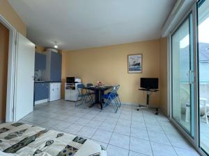 Appartement Châtelaillon-Plage, 1 pièce, 4 personnes - FR-1-246-638