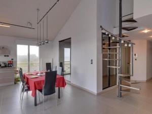 Appartement Châtelaillon-Plage, 4 pièces, 6 personnes - FR-1-706-11