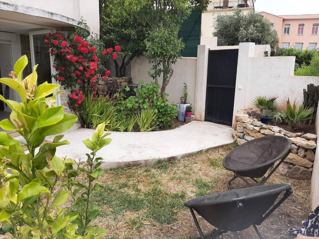 Appartement climatisé au calme en Provence 15 Avenue des Poilus, 83390 Pierrefeu-du-Var