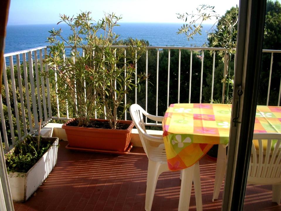 Appartement Climatisé Vue Mer Route des Sanguinaires Neptune A2 3 Avenue des Crêtes, 20000 Ajaccio