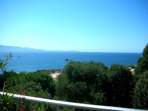 Appartement Climatisé Vue Mer Route des Sanguinaires