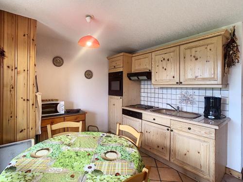 Appartement Combloux, 3 pièces, 5 personnes - FR-1-560-33