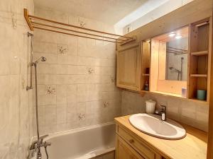 Appartement Combloux, 3 pièces, 5 personnes - FR-1-560-68