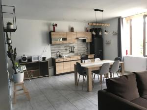 Appartement confortable centre du village