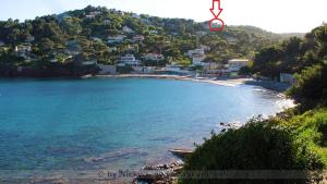 Appartement confortable dans une villa familiale à quelques pas de la plage et des sentiers de randonnee