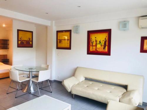 Appartement Confortable Jean Jaurès Cannes