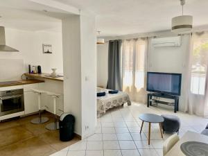 Appartement confortable près de la plage Catalane et Pharo