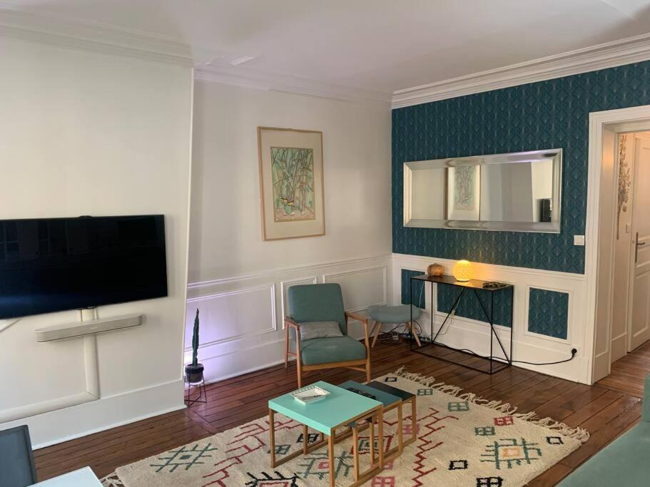 Appartement confortable proche Montmartre 32 Rue Poulet, 75018 Paris
