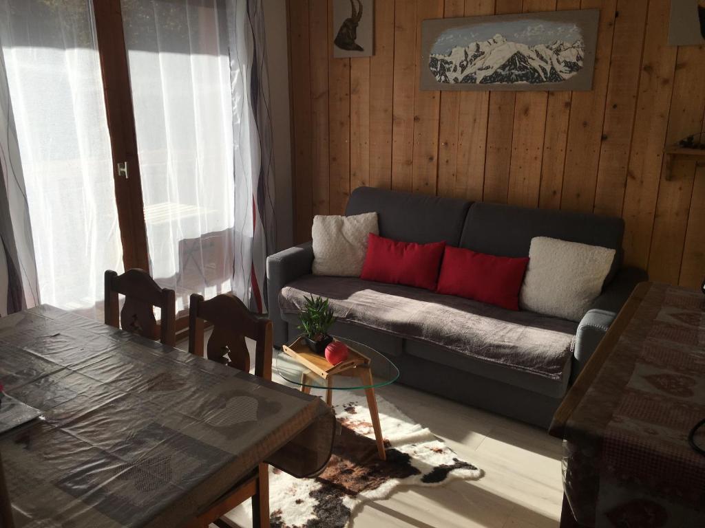 Appartement cosy 27 m2 idéal 5 personnes LES BALCONS DU SOLEIL1, LE PRE VILLOT app A19, 73130 Saint-François-Longchamp