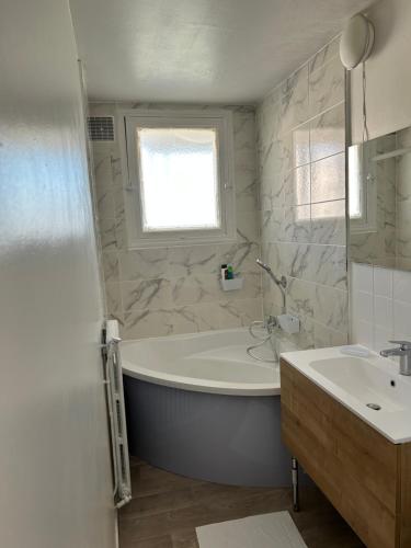 Appartement Cosy 3 chambres proche Airbus
