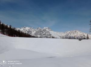 APPARTEMENT COSY 5 PERSONNES PRES DES PISTES