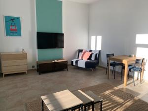 Appartement Cosy 55 m2 avec Balcon proche Centre Historique