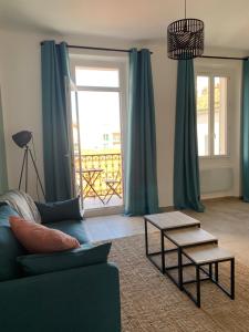 Appartement Appartement Cosy 55 m2 avec Balcon proche Centre Historique 3 eme étage 7 Avenue Emile Barla 83000 Toulon Provence-Alpes-Côte d\'Azur