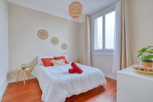 Appartement cosy à 15 mins de Paris et de l'aéroport CDG parking gratuit