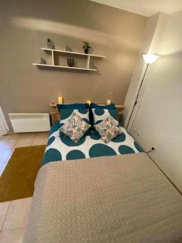 Appartement Cosy avec jardin privatif et garage