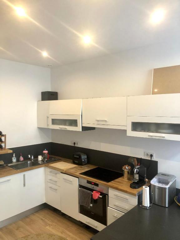 Appartement cosy avec patio en centre-ville 20 Rue d'Angleterre, 06000 Nice