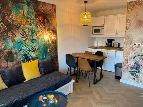 Appartement COSY avec piscine, accès direct plage