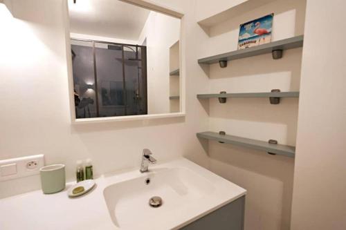 Appartement cosy des arènes - vacances-arlescamargue