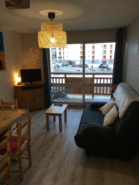 Appartement cosy Deux Alpes front de neige 34m2 6p 1 Rue de Tête Moute, 38860 Mont-de-Lans