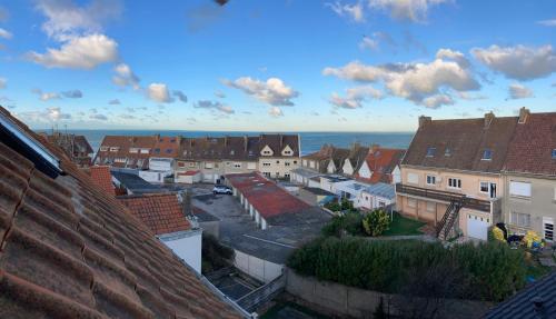 Appartement cosy en duplex à 50m de la plage