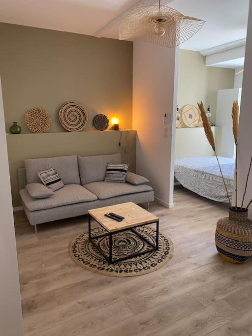 Appartement cosy en plein centre ville 9 Rue d'Entrecasteaux, 13100 Aix-en-Provence