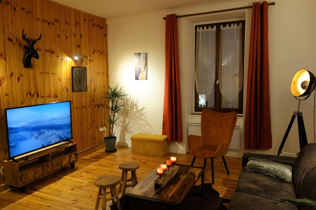 Appartement cosy montagne, centre ville de Briançon 24 rue Centrale, 05100 Briançon