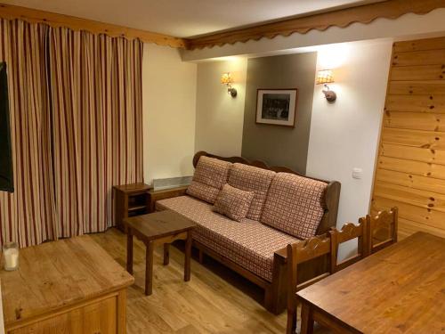 Appartement cosy pour 6 pers en plein centre station Les Orres 1800, RDC, Pied des pistes