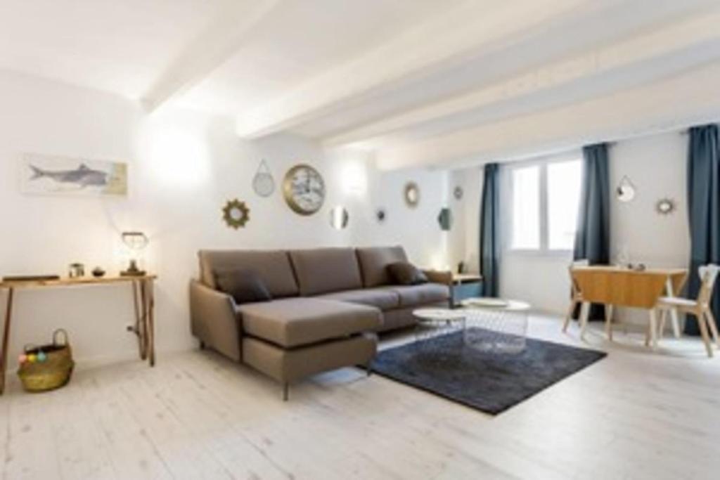 Appartement Appartement cosy proche du VIEUX-PORT 13 Rue du Petit Puits 13002 Marseille