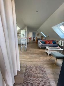 Appartement Appartement cosy sous les toits 7 Impasse René Lemonnier 14780 Lion-sur-Mer Normandie