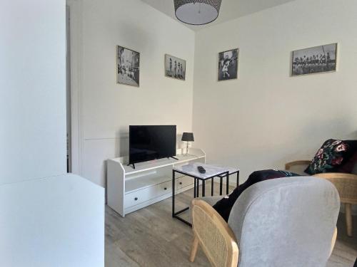 APPARTEMENT COSY TOUT ÉQUIPÉ HYPER CENTRE LE MANS