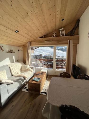 Appartement Cosy vue Montagne Chinaillon