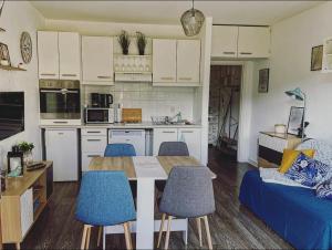 Appartement cosy, vue sur la montagne à Gréolières