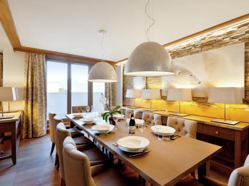 Appartement Courchevel 1550, 5 pièces, 12 personnes - FR-1-562-58