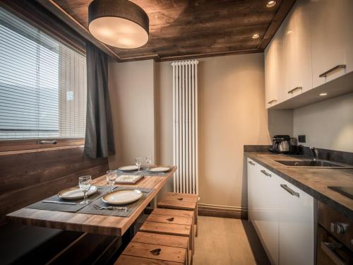 Appartement Courchevel 1650, 2 pièces, 4 personnes - FR-1-575-135