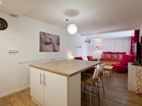 Appartement Courchevel 1650, 2 pièces, 5 personnes - FR-1-514-3