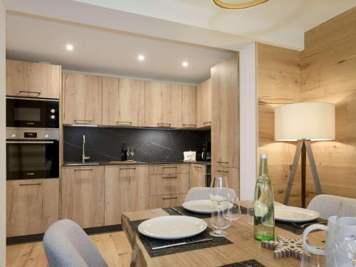 Appartement Courchevel 1650, 4 pièces, 8 personnes - FR-1-631-130