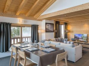 Appartement Courchevel 1650, 5 pièces, 8 personnes - FR-1-563-4