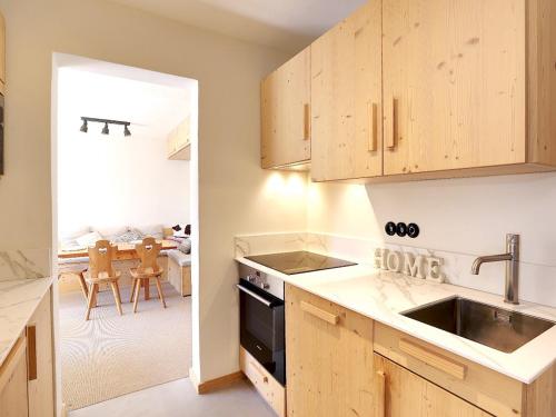 Appartement Courchevel 1850, 3 pièces, 6 personnes - FR-1-575-16