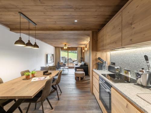 Appartement Courchevel, 3 pièces, 4 personnes - FR-1-568-22