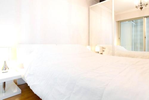 Appartement d'une chambre a Cannes a 250 m de la plage avec vue sur la ville balcon amenage et wifi