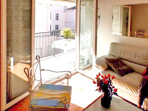 Appartement d'une chambre a Cannes a 300 m de la plage avec vue sur la ville balcon et wifi