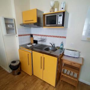 Appartement d'une chambre a Cauterets a 100 m des pistes avec wifi