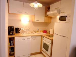 Appartement d'une chambre a Erquy a 200 m de la plage avec wifi
