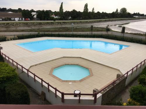Appartement d'une chambre a Guerande a 600 m de la plage avec vue sur la mer piscine partagee et jardin clos