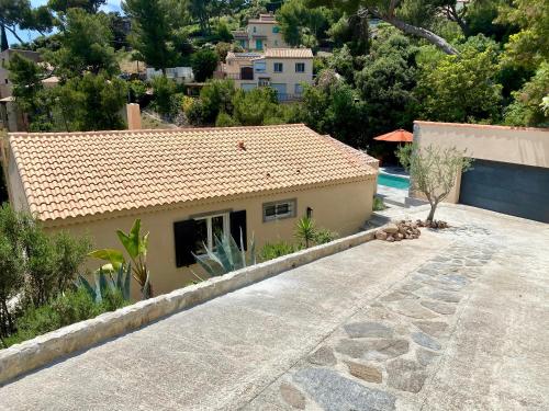 Appartement d'une chambre a Hyeres a 800 m de la plage avec piscine privee jardin clos et wifi