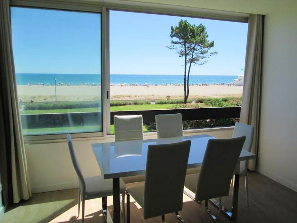 Appartement Appartement d'une chambre a Saint Cyprien a 100 m de la plage avec vue sur la mer et wifi Boulevard Desnoyer Résidence Port Cipriano 66750 Saint-Cyprien