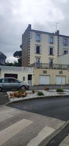 Appartement d'une chambre a Saint quay portrieux a 100 m de la plage avec vue sur la mer et jardin clos